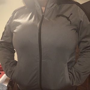 Puma jacket 🖤